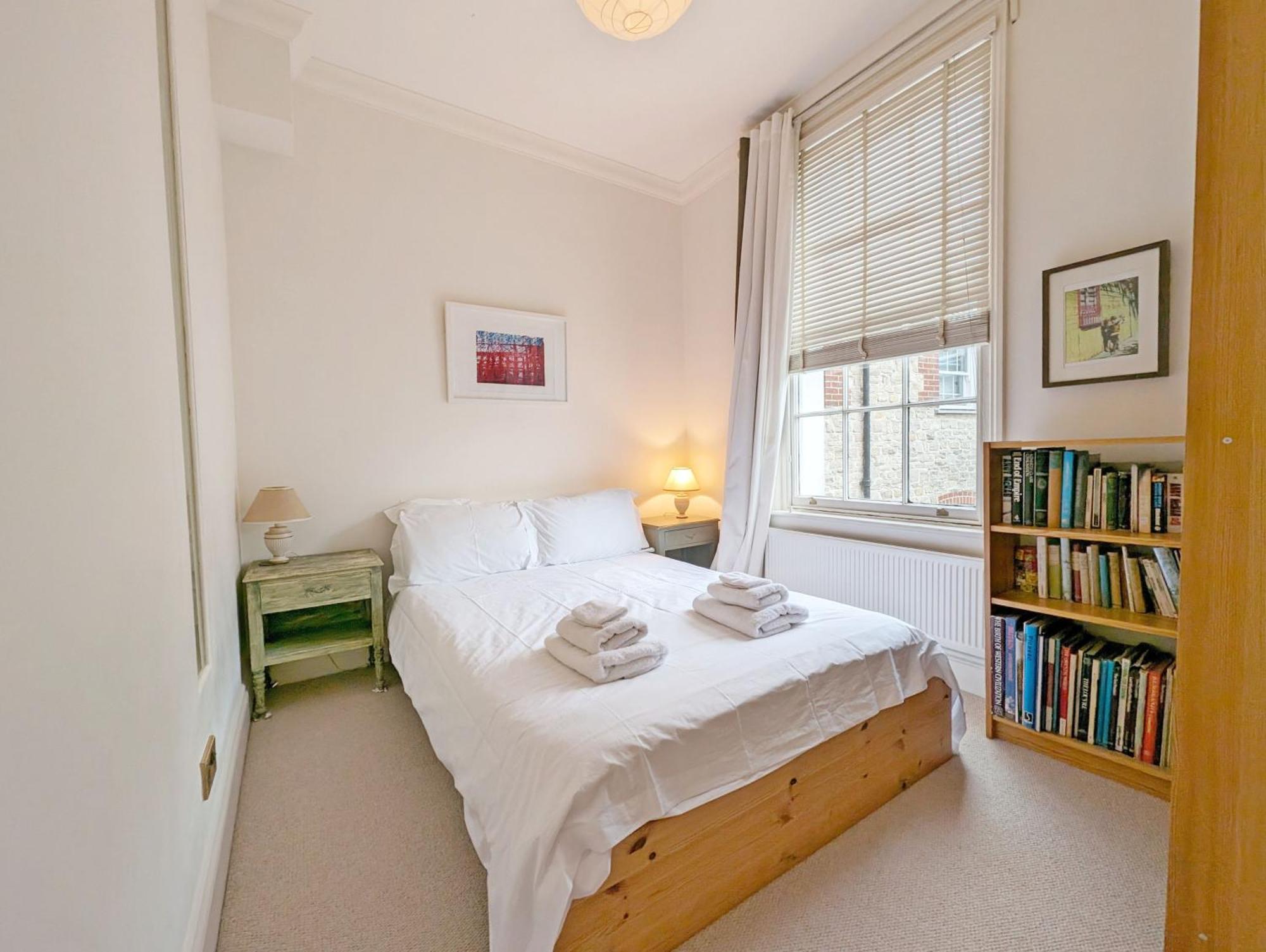 4 The Clockhouse , Midhurst Extérieur photo