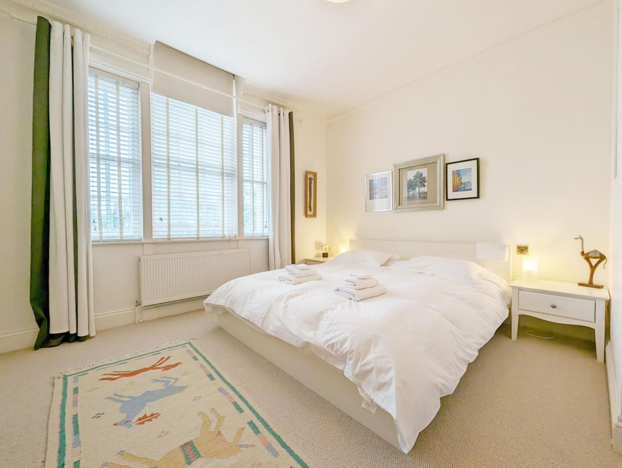 4 The Clockhouse , Midhurst Extérieur photo