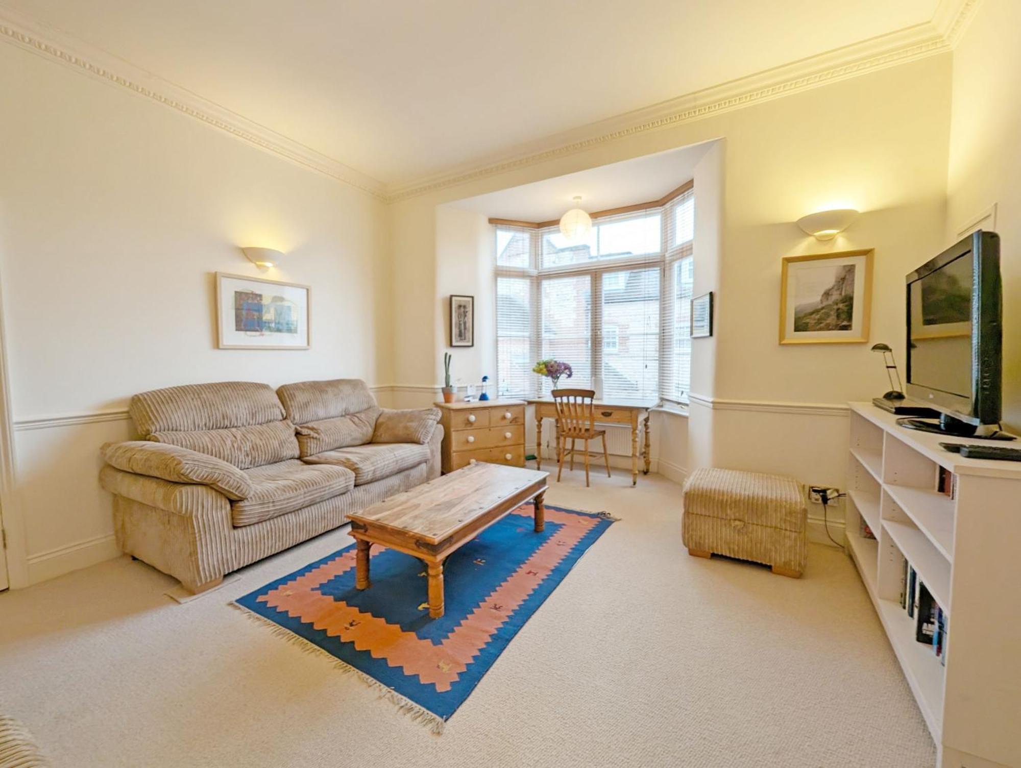 4 The Clockhouse , Midhurst Extérieur photo