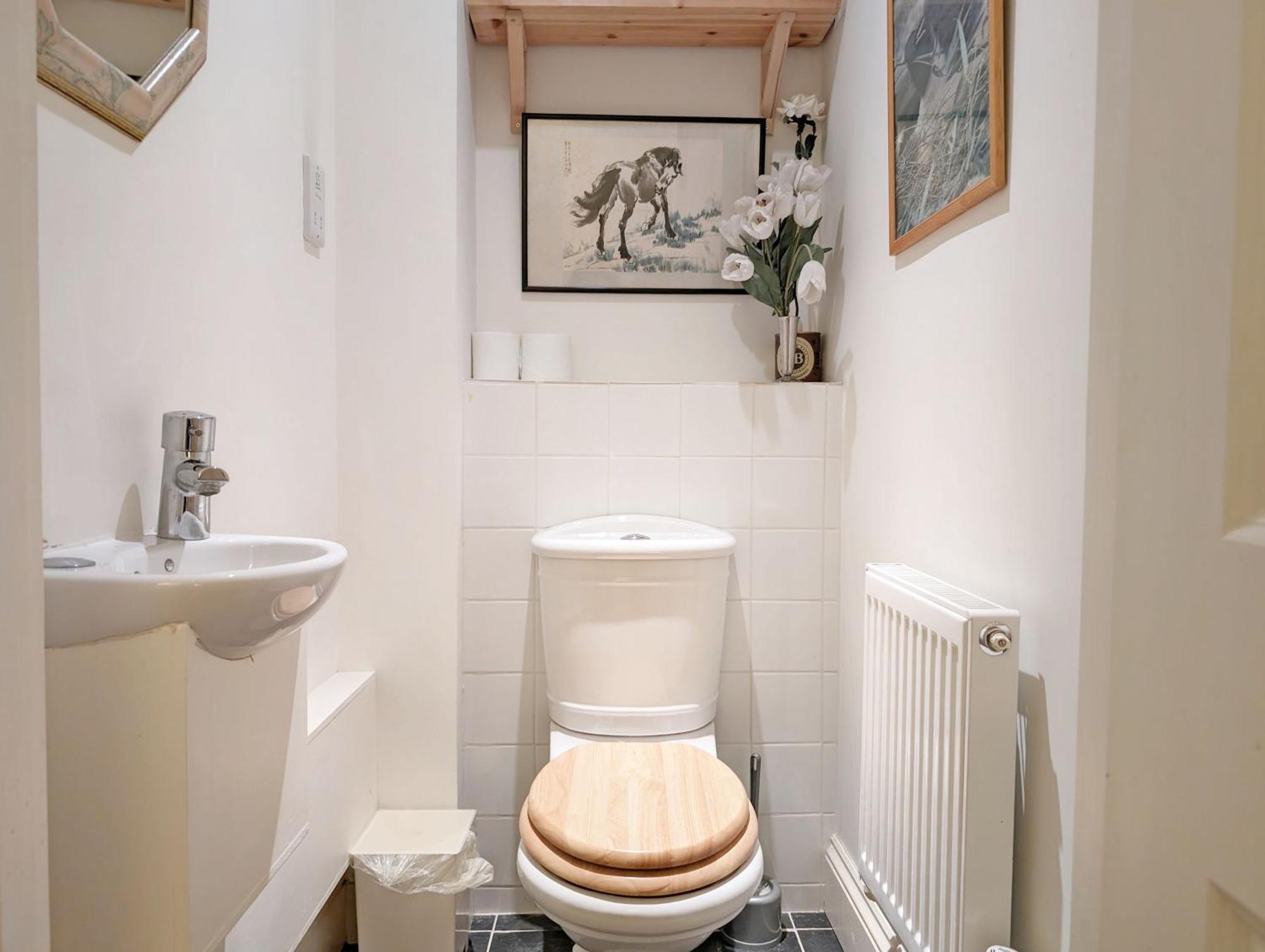 4 The Clockhouse , Midhurst Extérieur photo
